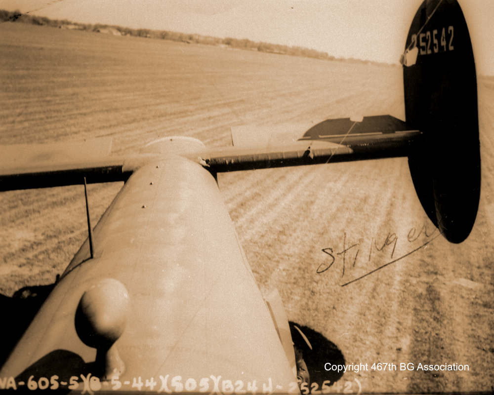 B-24H-15-FO  'Stinger' 42-52542