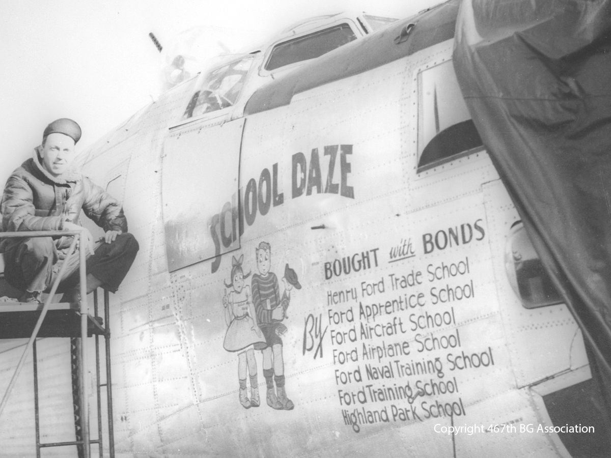 B-24L-20-FO  'School Daze' 44-50250