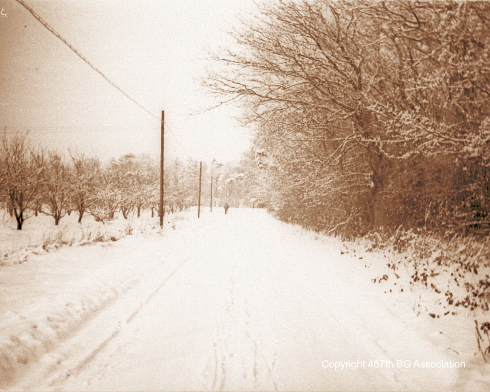 Wintertime on road to Site 05